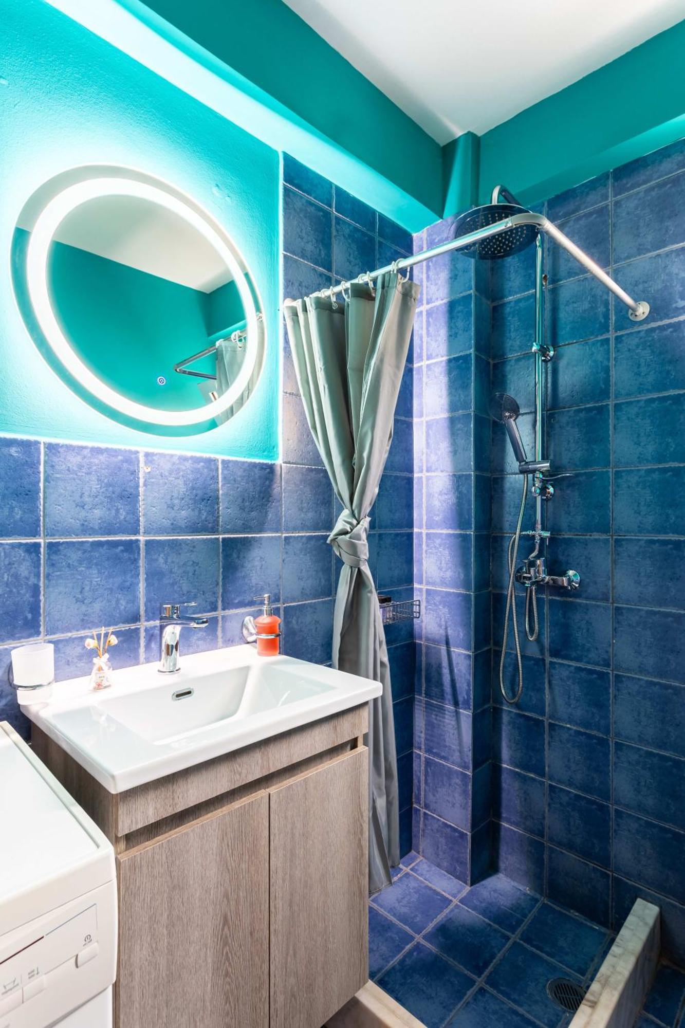 Downtown Central Suite With Private Parking 卡拉马塔 外观 照片