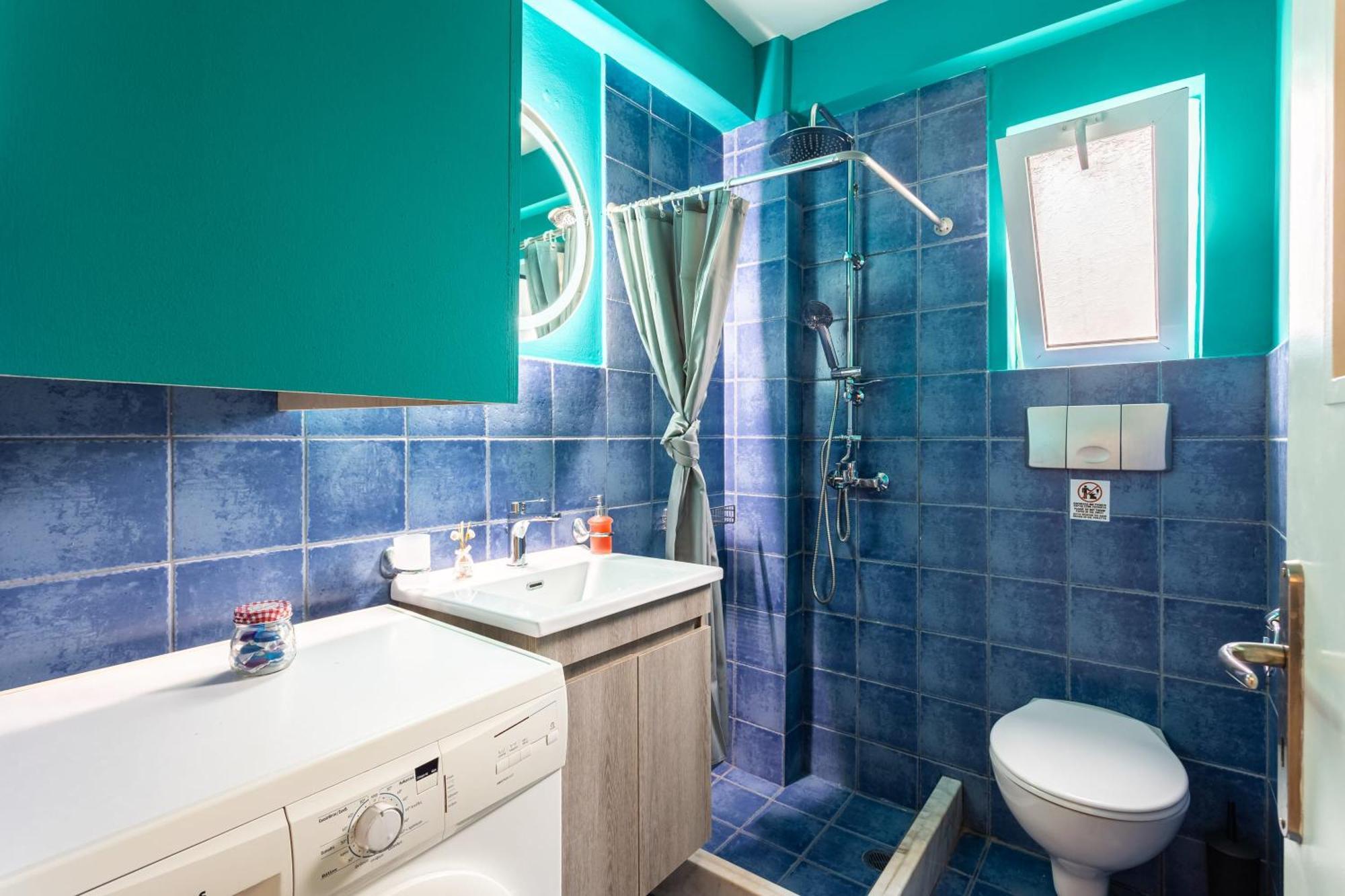 Downtown Central Suite With Private Parking 卡拉马塔 外观 照片