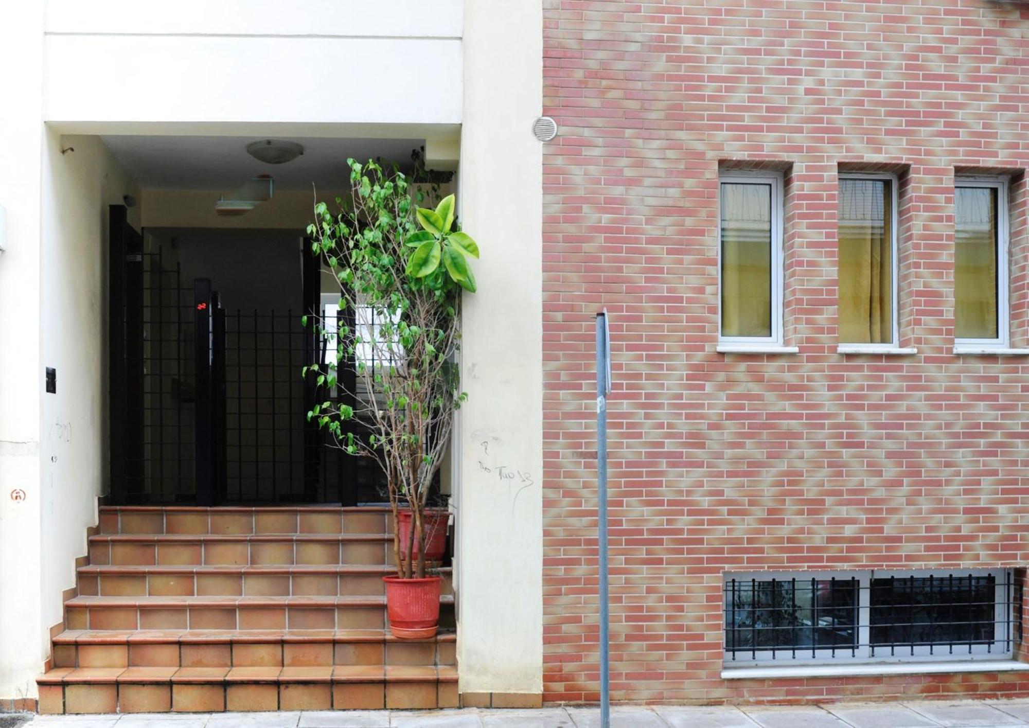 Downtown Central Suite With Private Parking 卡拉马塔 外观 照片